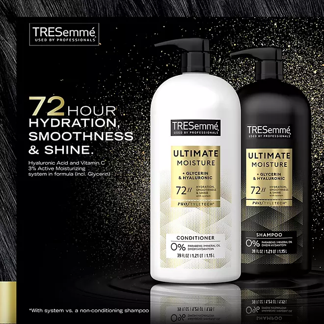 Bộ Dầu Gội và Dầu Xả Dưỡng Ẩm TRESemmé Ultimate Moisture Shampoo and Conditioner - 2 Chai X 1.15L