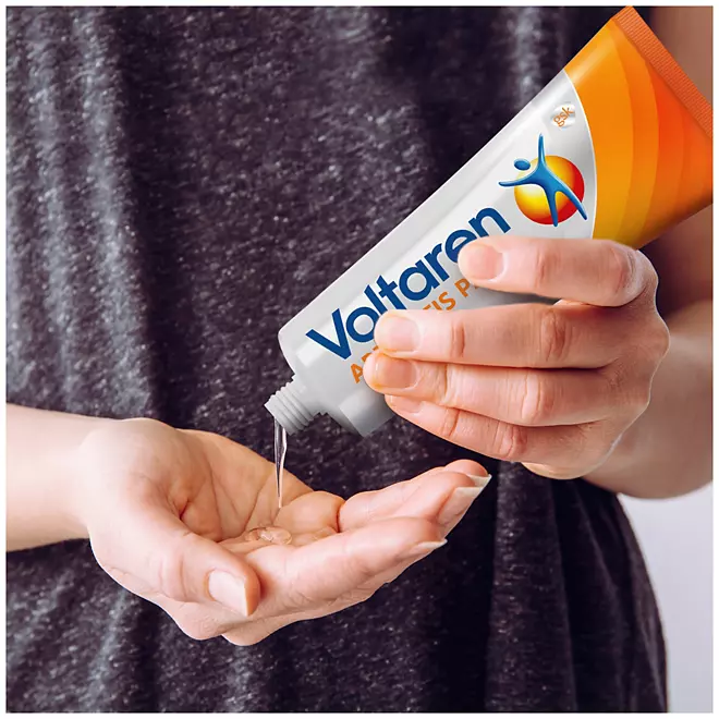 Gel Giảm Đau Khớp Voltaren Arthritis Pain Relief – 2 Tuýp